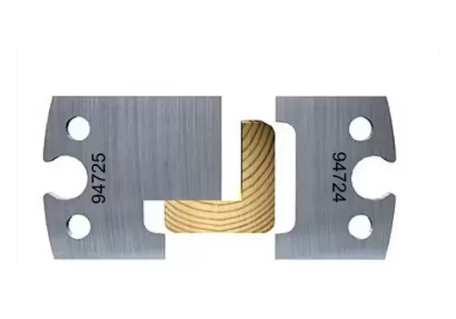 Corner mouldings